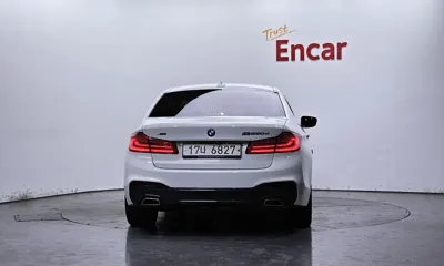 BMW 5-Series 2017, 121574 км, за 16476.3 USD