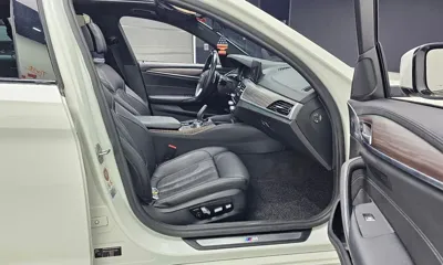 BMW 5-Series 2017, 121574 км, за 16476.3 USD - фото 11