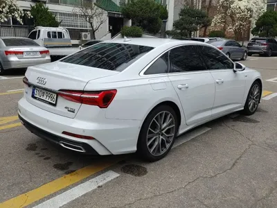 Audi A6 2023, 85000 км, за 18591.95 USD