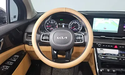 Kia Canival 2023, 29718 км, за 17979.92 USD - фото 13