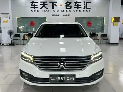 Volkswagen Lavida 2021, 110000 км, за 8545.87 USD