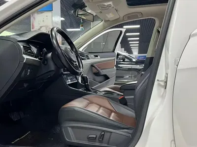 Volkswagen Lavida 2021, 110000 км, за 8531.96 USD - фото 8