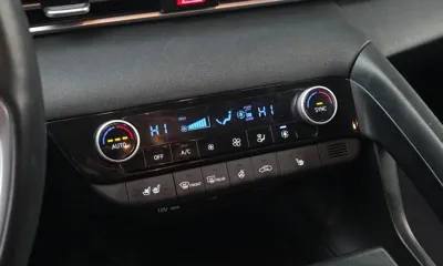 Hyundai Avante 2021, 89535 км, за 9580.44 USD - фото 18
