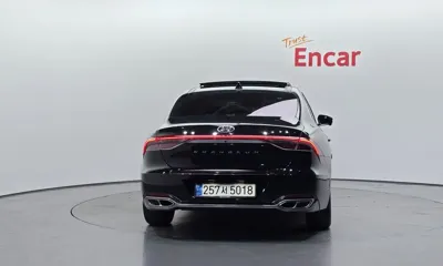 Hyundai Grandeur 2022, 90776 км, за 16280.14 USD