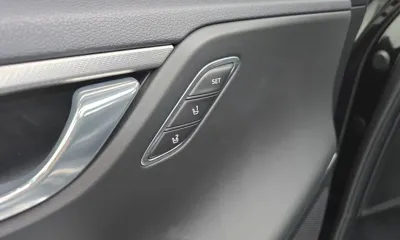 Hyundai Grandeur 2022, 90776 км, за 16280.14 USD - фото 37
