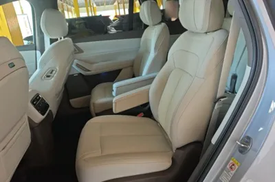 Denza N8L 2025, 4200 км, за 42128 USD - фото 25
