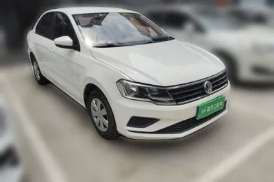 Volkswagen Jetta 2017, 38100 км, за 6734 USD