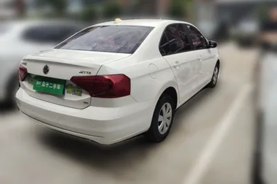 Volkswagen Jetta 2017, 38100 км, за 6734 USD - фото 6