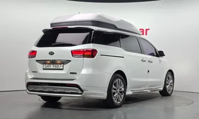 Kia Canival 2017, 123974 км, за 9318.59 USD