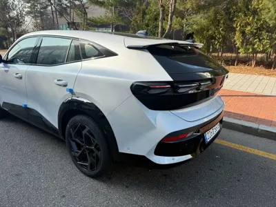 Renault-KoreaSamsung Filante 2026, 2200 км, за 16983.72 USD