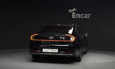 Hyundai Sonata 2021, 62528 км, за 12964.18 USD