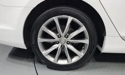 Hyundai Grandeur 2016, 108167 км, за 6045.63 USD