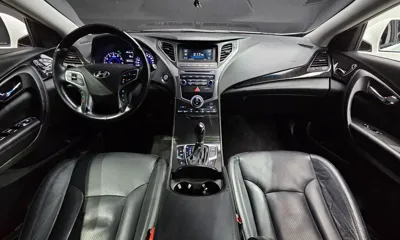 Hyundai Grandeur 2016, 108167 км, за 6045.63 USD - фото 7