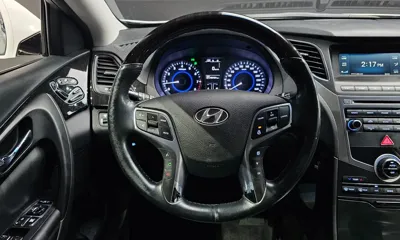 Hyundai Grandeur 2016, 108167 км, за 6045.63 USD - фото 12