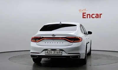 Hyundai Grandeur 2019, 68590 км, за 11636.22 USD