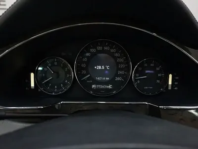 Mercedes-Benz CLS-Class 2008, 170000 км, за 3251.44 USD - фото 8