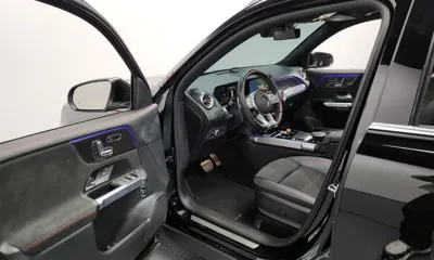 Mercedes-Benz GLB-Class 2023, 41852 км, за 25644.57 USD - фото 10