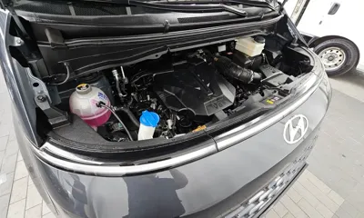 Hyundai Staria 2023, 50934 км, за 15919.25 USD - фото 6