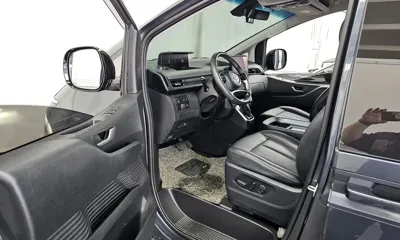 Hyundai Staria 2023, 50934 км, за 15919.25 USD - фото 10