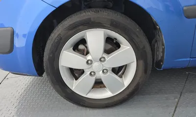 Kia Pride 2007, 110972 км, за 1903.64 USD