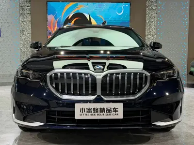 BMW 5 Series 2024, 35000 км, за 37789.36 USD