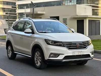 Roewe RX5 2016, 23000 км, за 2773.13 USD