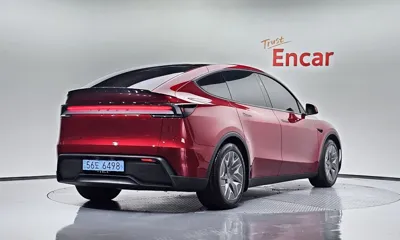 Tesla Model Y 2026, 1267 км, за 47845.01 USD