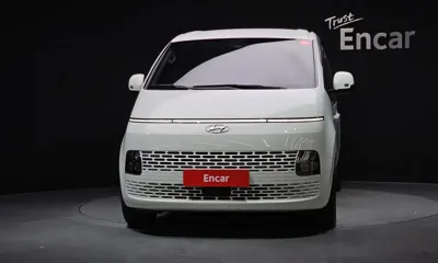 Hyundai Staria 2022, 57808 км, за 22443.42 USD
