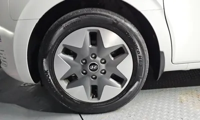 Hyundai Staria 2022, 57808 км, за 22443.42 USD