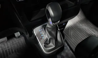 Hyundai Staria 2022, 57808 км, за 22427.35 USD - фото 9