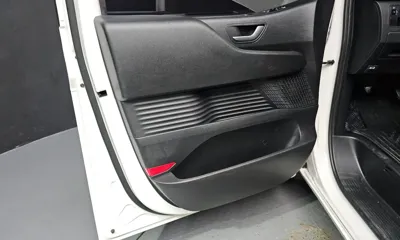 Hyundai Staria 2022, 57808 км, за 22427.35 USD - фото 24