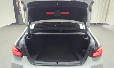 BMW 5-Series 2021, 79458 км, за 21596.43 USD - фото 20
