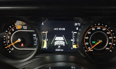 Jeep Wrangler 2025, 2368 км, за 46838.45 USD - фото 8