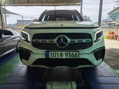 Mercedes-Benz GLB-Class · 2022 год