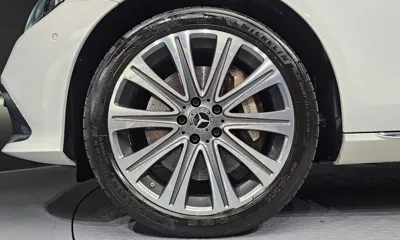 Mercedes-Benz E-Class 2021, 118100 км, за 22805.41 USD