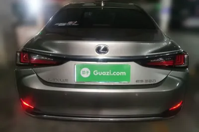 Lexus ES 2018, 146300 км, за 19254 USD