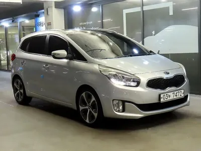 Kia Carens · 2015 год