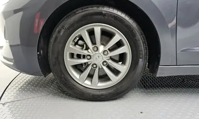 Hyundai Avante 2019, 95673 км, за 8791.65 USD