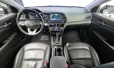 Hyundai Avante 2019, 95673 км, за 8730.47 USD - фото 7