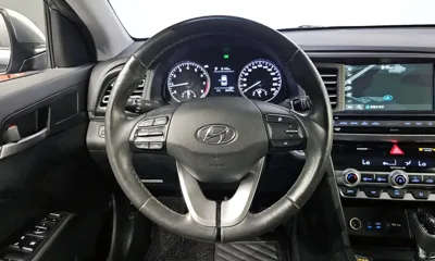Hyundai Avante 2019, 95673 км, за 8730.47 USD - фото 13