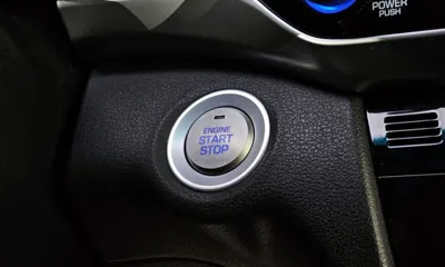 Hyundai Avante 2019, 95673 км, за 8730.47 USD - фото 19