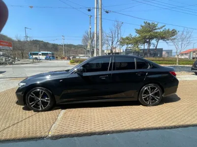 BMW 3-Series 2026, 800 км, за 18583.43 USD