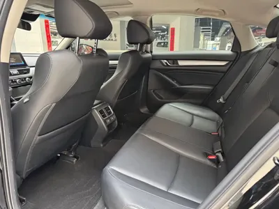 Honda Accord 2023, 69000 км, за 15331.85 USD