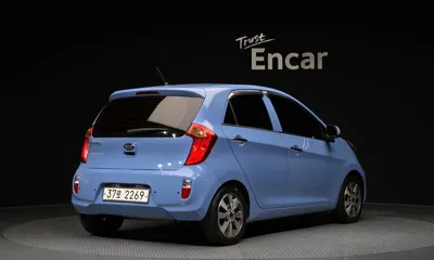 Kia Morning 2015, 133438 км, за 2561.74 USD
