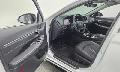 Hyundai Sonata 2022, 68086 км, за 14390.83 USD - фото 10