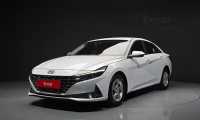 Hyundai Avante · 2022 год