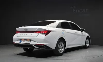 Hyundai Avante 2022, 150011 км, за 7155.05 USD