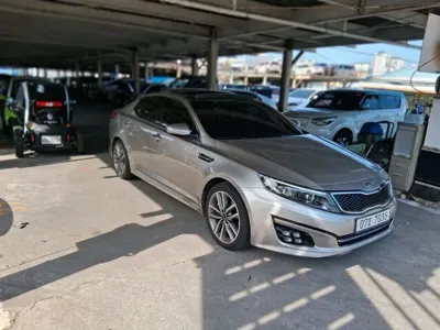 Kia K5 2014, 154353 км, за 4296.67 USD