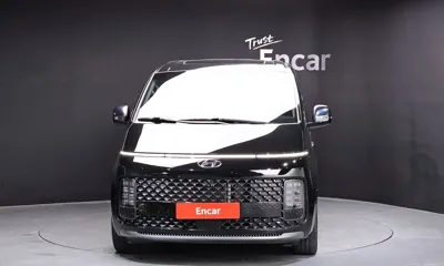 Hyundai Staria 2023, 106591 км, за 18526.94 USD