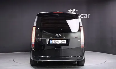 Hyundai Staria 2023, 106591 км, за 18526.94 USD